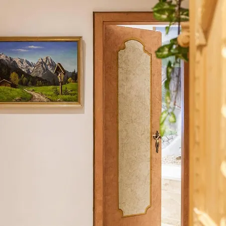 公寓 Waldruhe 加爾米施-帕滕基興